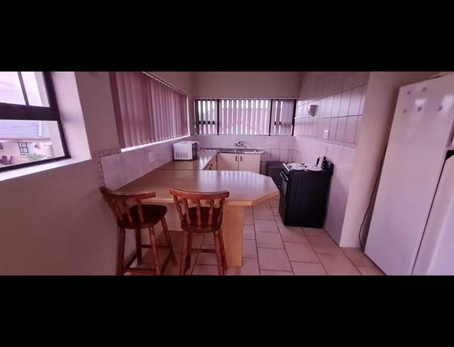 2 BEDROOM PROPERTY TO RENT IN DANA BAY